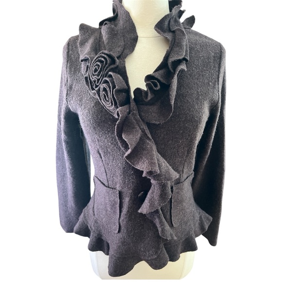 Susan Bristol Sweaters - Susan Bristol Boho Y2K Brown Ruffled Wool Cardigan ruffle detail buttons Size M